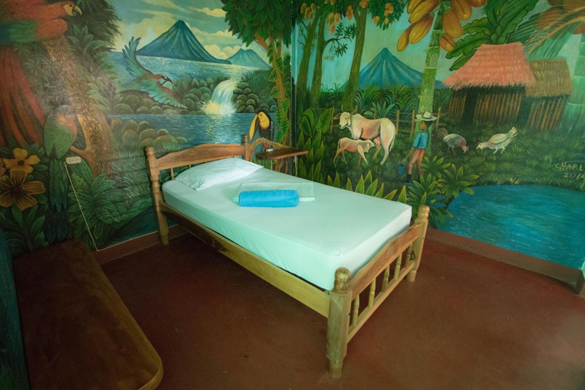 Hostel Life Is Good Moyogalpa Luaran gambar